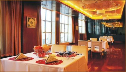 Yulin Peoples Grand Hotel المطعم الصورة